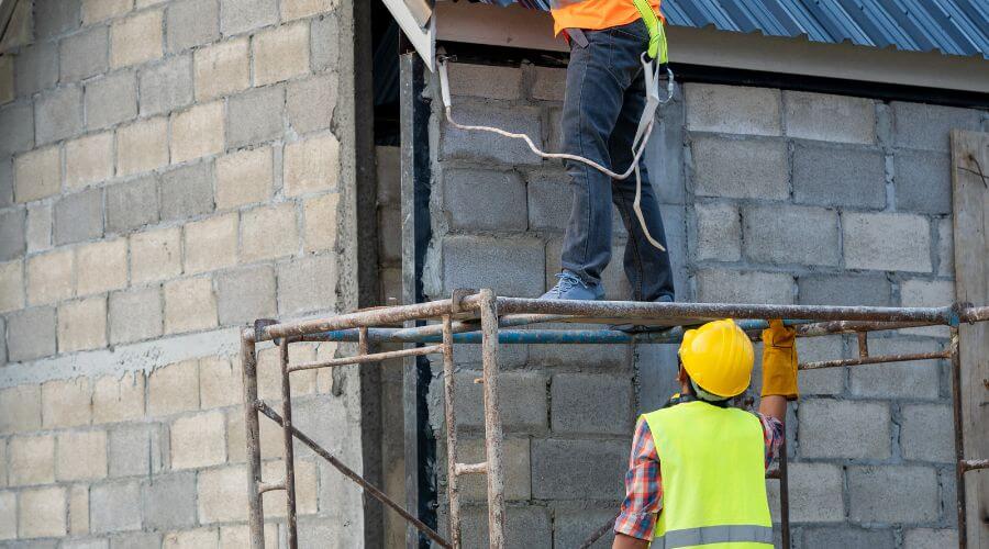 Expert new roof installation services in Mount Summit, IN